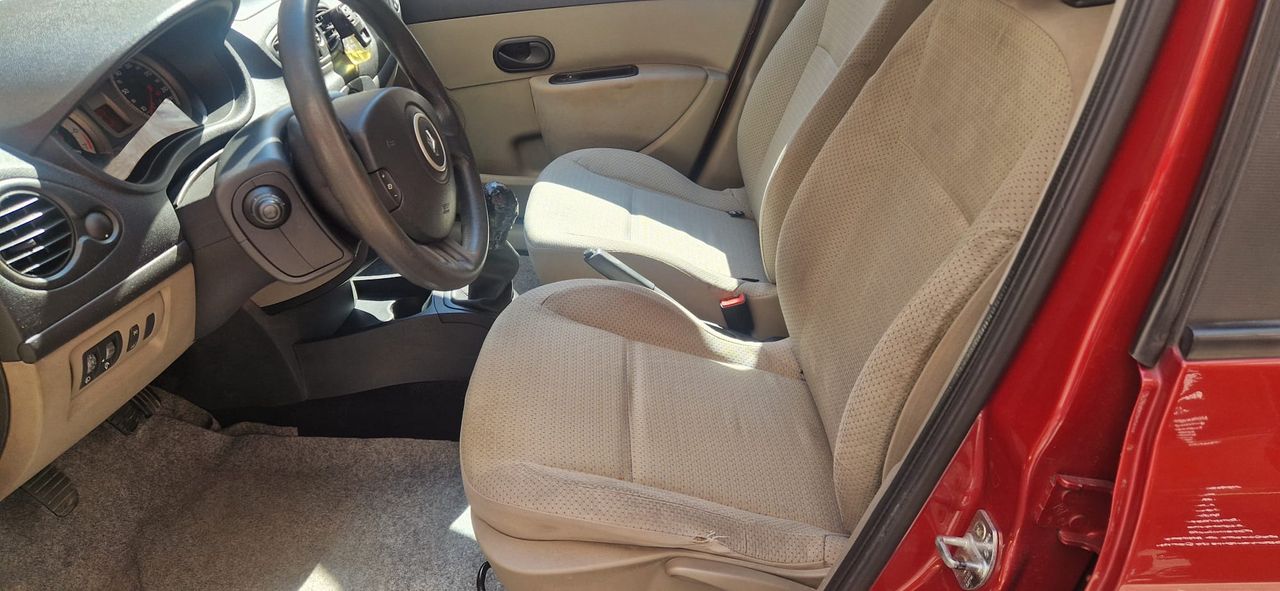 Renault Clio  CONFORT EXPRESSION CLIO 1.4 100CV - Foto 10