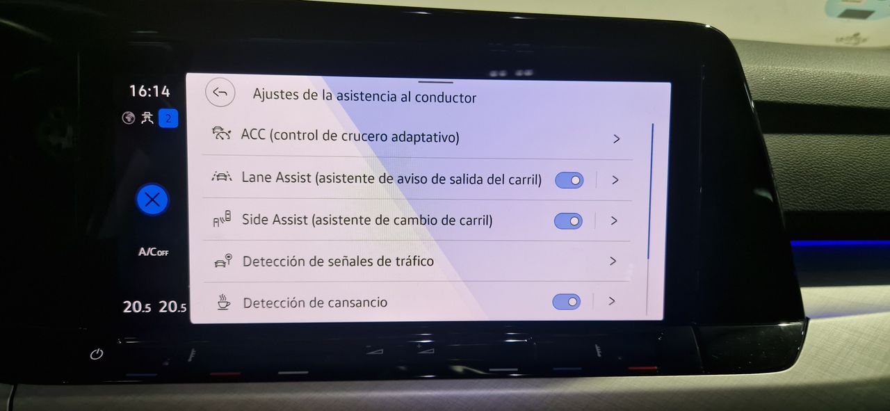 Volkswagen Golf 1.0 TSI 110CV LIFE APPLE CARPLAY ANROD AUTO - Foto 27