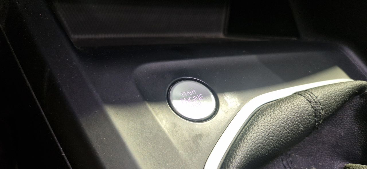 Volkswagen Golf 1.0 TSI 110CV LIFE APPLE CARPLAY ANROD AUTO - Foto 29