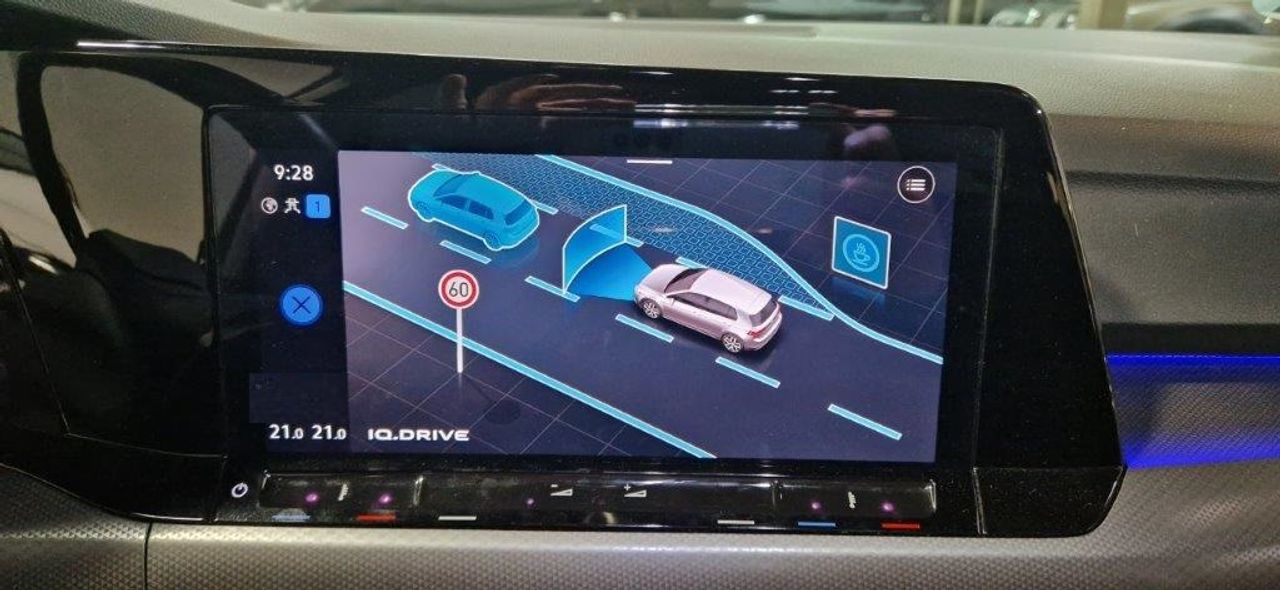 Volkswagen Golf 1.0 TSI 110CV LIFE APPLE CARPLAY ANROD AUTO - Foto 39