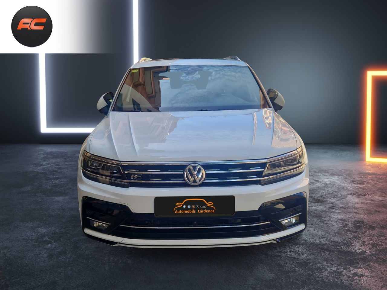 Volkswagen Tiguan 2.0 TDI 150CV R-LINE DSG FULL EQUIPE TECHO PANORÁMICO - Foto 8