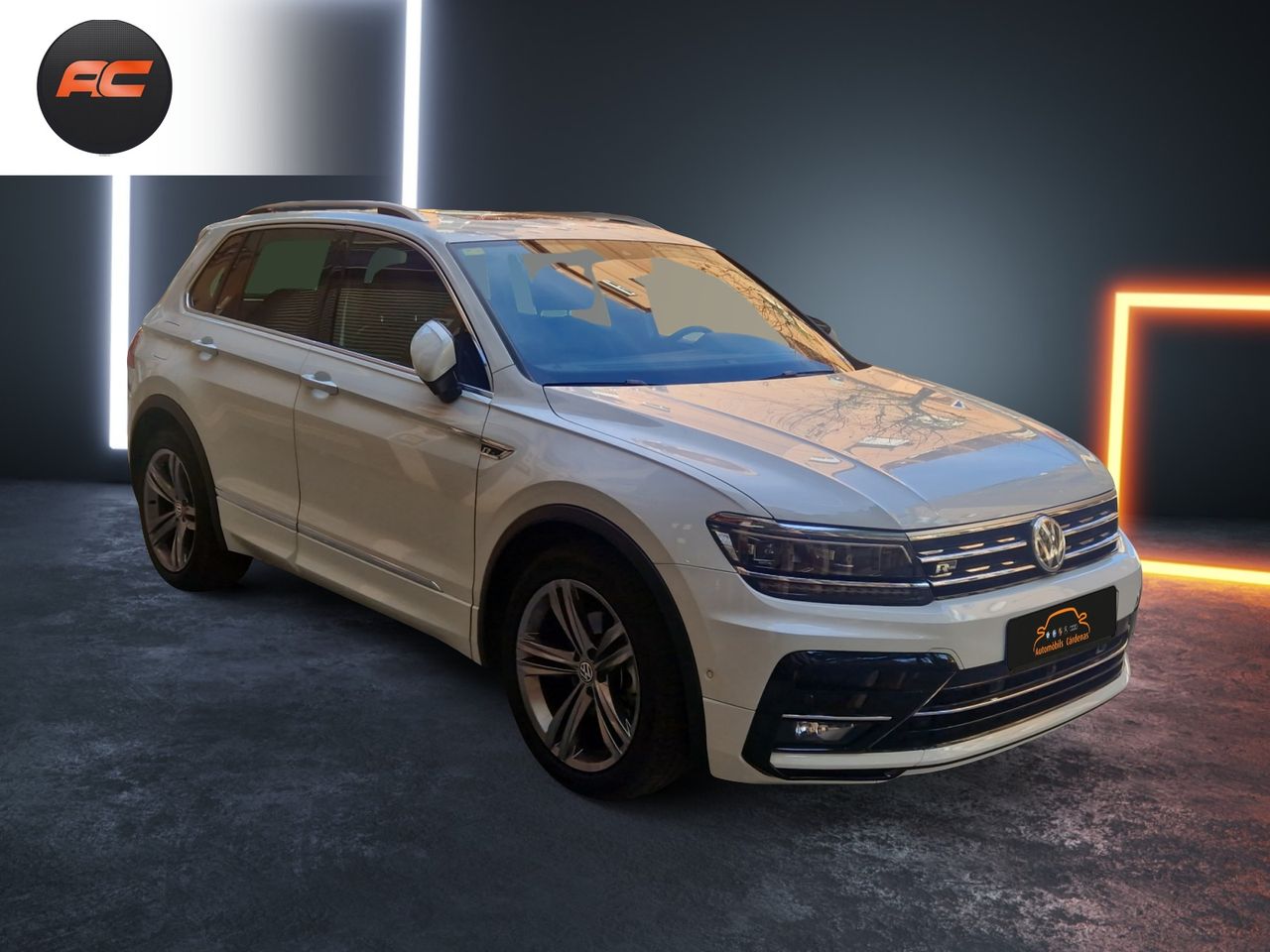 Volkswagen Tiguan 2.0 TDI 150CV R-LINE DSG FULL EQUIPE TECHO PANORÁMICO - Foto 7