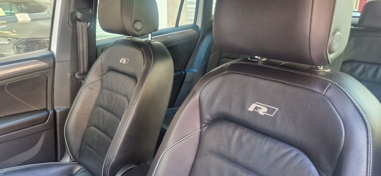 Volkswagen Tiguan 2.0 TDI 150CV R-LINE DSG FULL EQUIPE TECHO PANORÁMICO - Foto 12