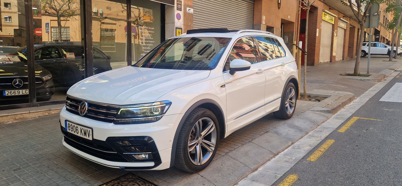 Volkswagen Tiguan 2.0 TDI 150CV R-LINE DSG FULL EQUIPE TECHO PANORÁMICO - Foto 33