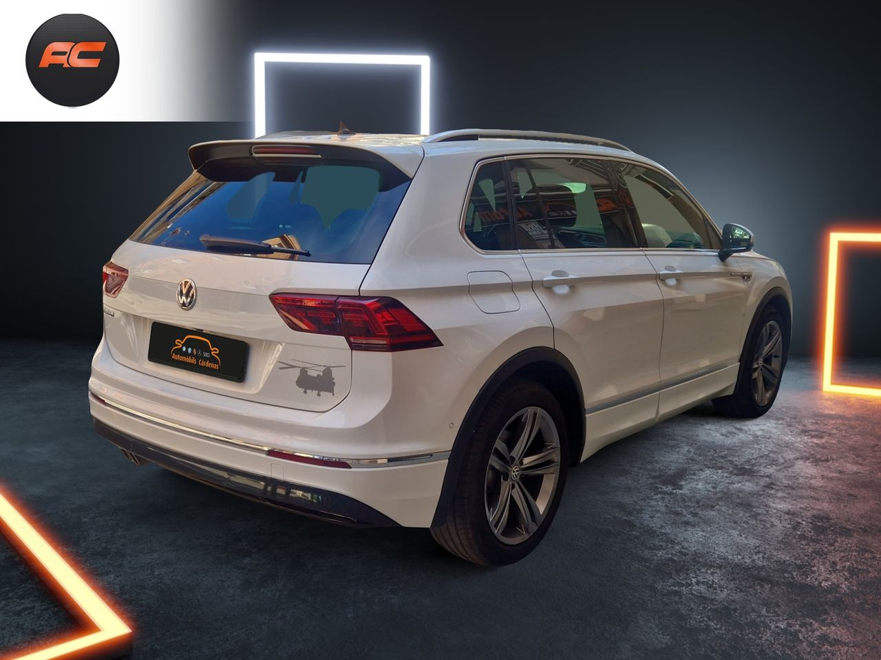 Volkswagen Tiguan 2.0 TDI 150CV R-LINE DSG FULL EQUIPE TECHO PANORÁMICO - Foto 6