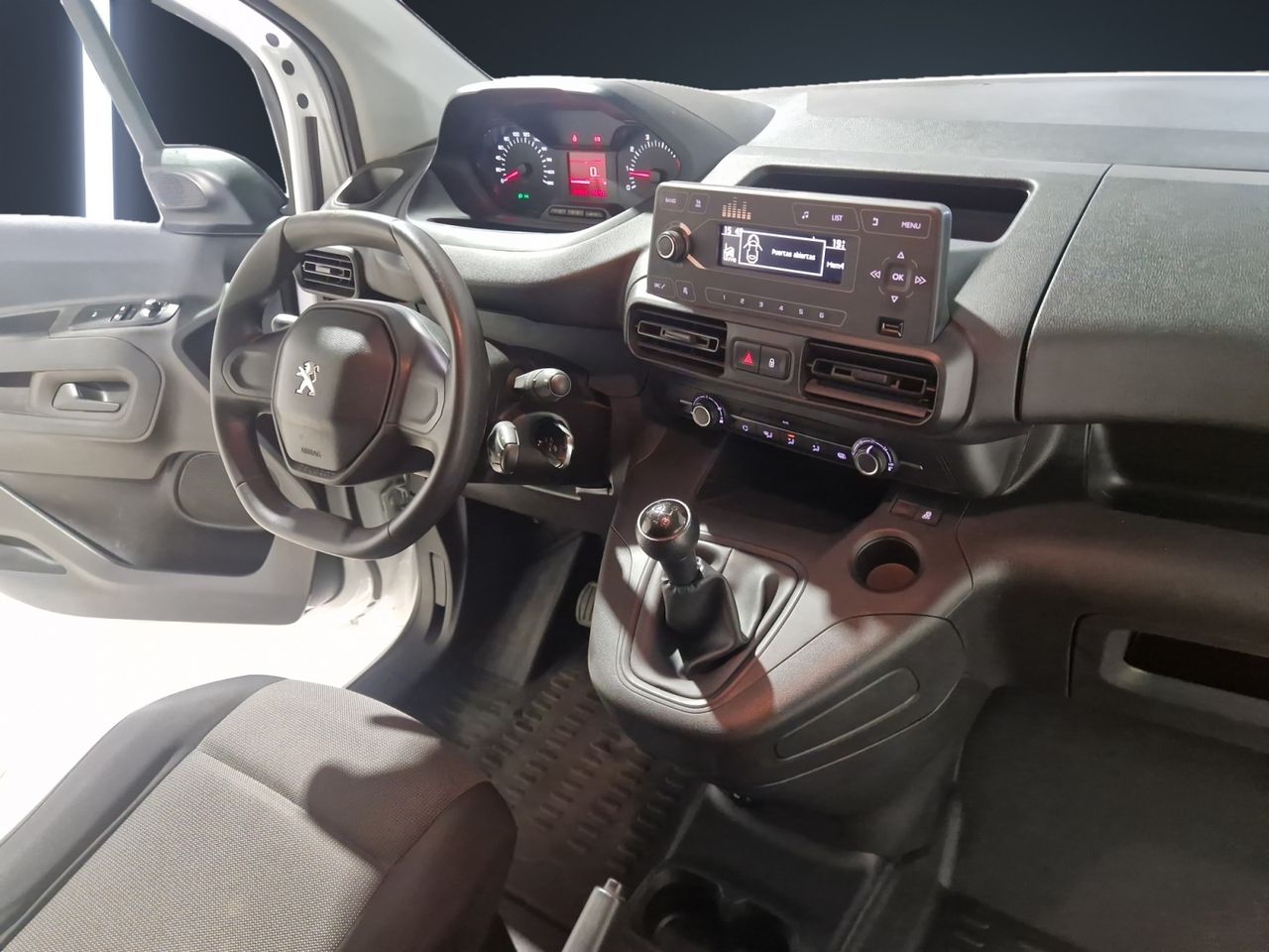 Peugeot Partner 1.5 HDI 100CV  PREMIUM L1 - Foto 9