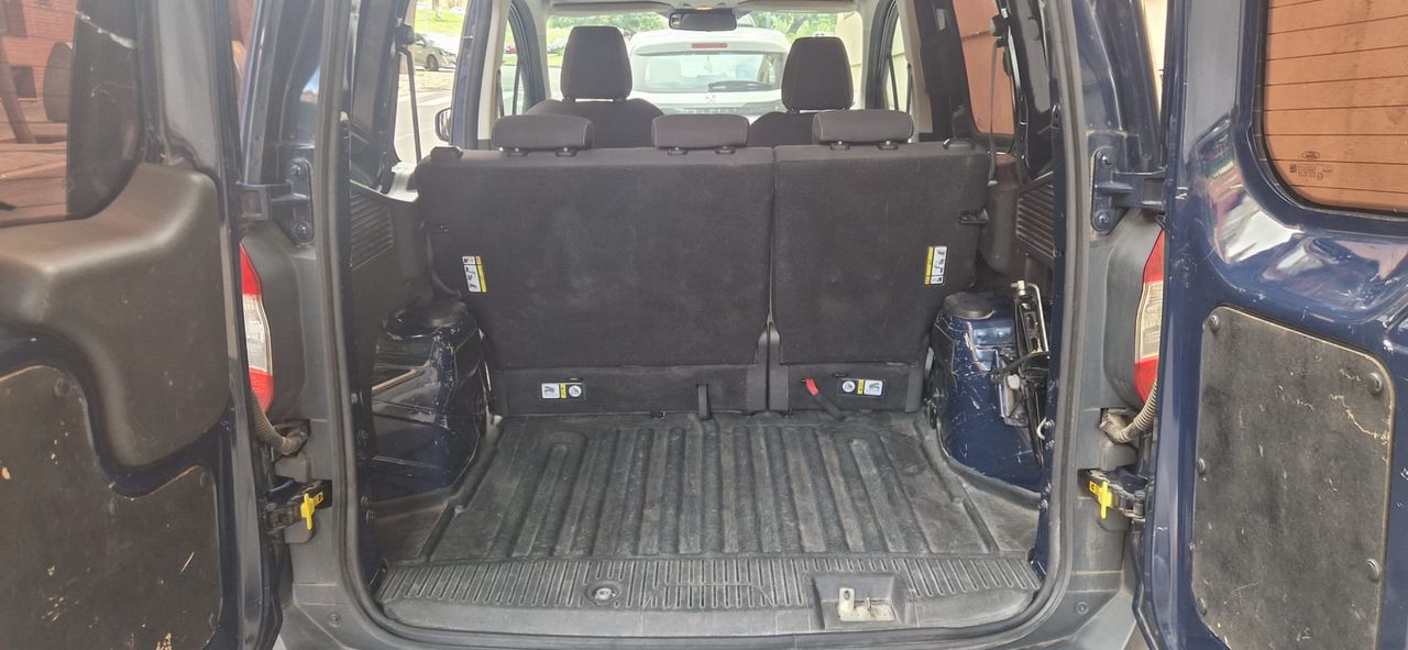 Ford Transit Courier AMBIENTE - Foto 18