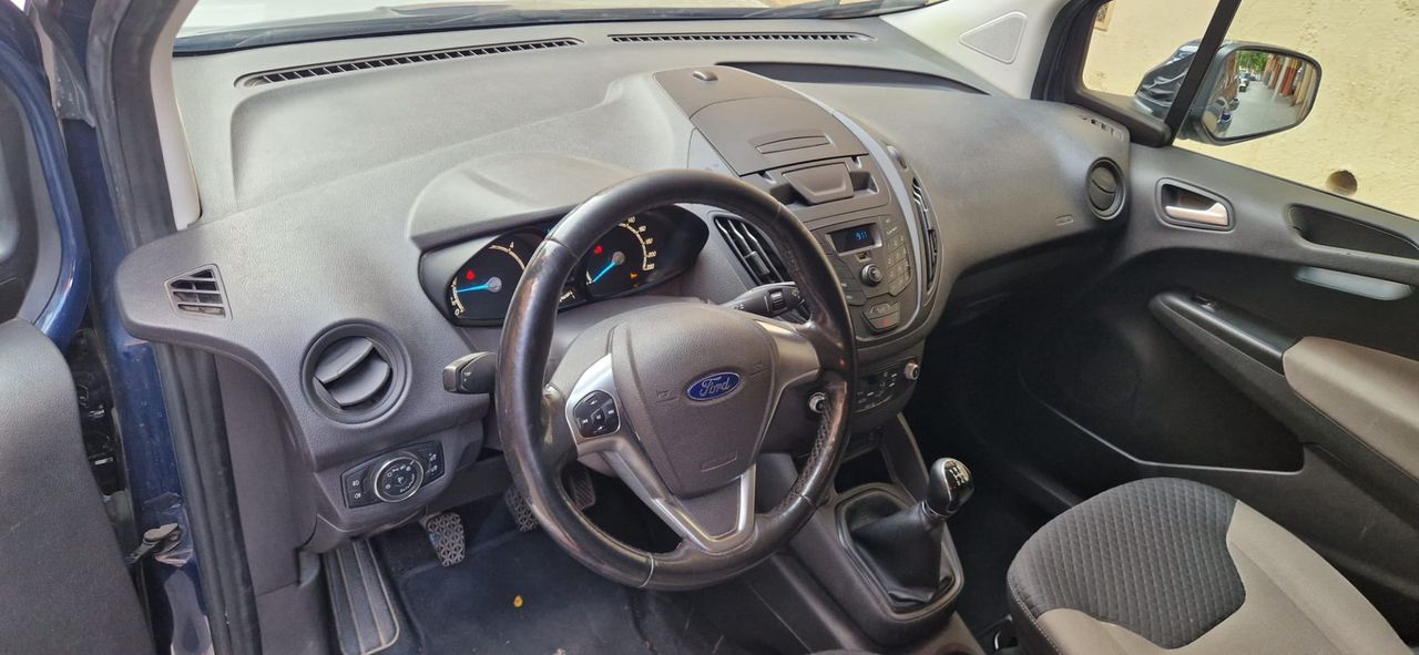 Ford Transit Courier AMBIENTE - Foto 8
