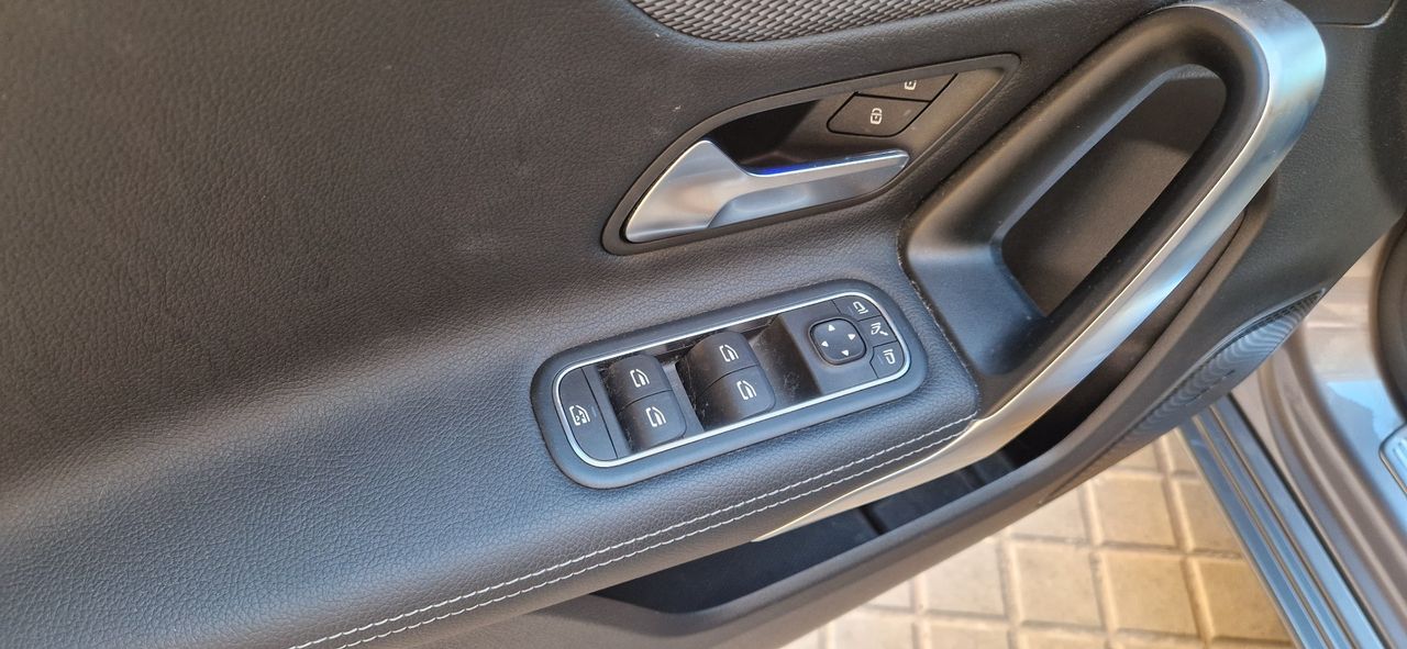 Mercedes Clase A 180 CDI AUTOMATICO PACK AMG - Foto 14