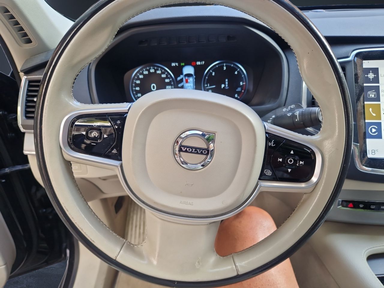 Volvo XC90 2.0 B5 D AWD Business Plus Auto 7 PLAZAS    TECHO PANORAMICO - Foto 13