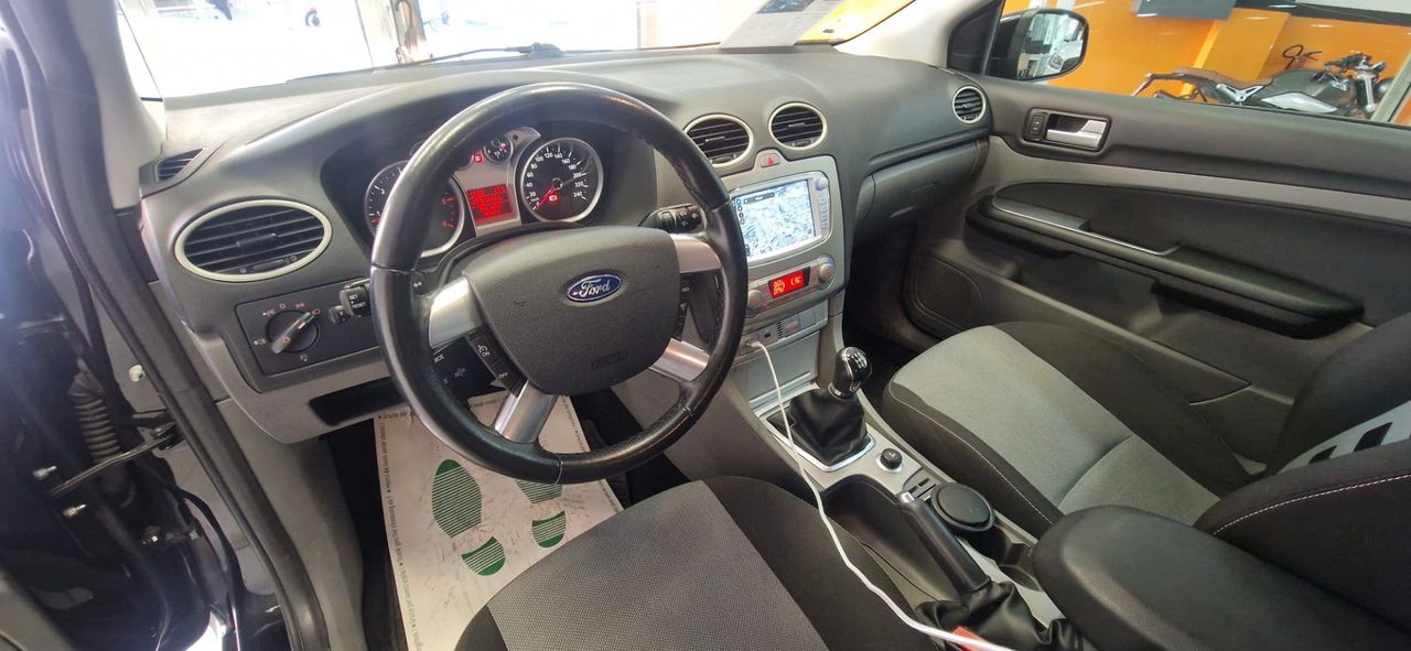 Ford Focus 1.8 TDCI 115CV TREND  3P PACK RS 18