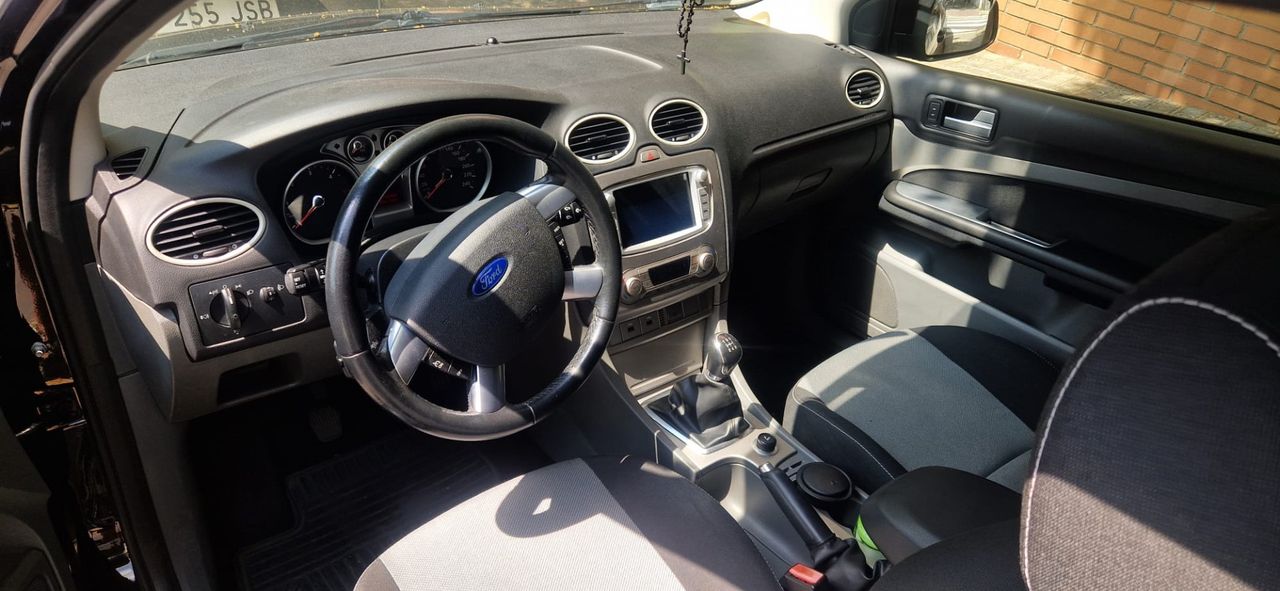 Ford Focus 1.8 TDCI 115CV TREND  3P PACK RS 18