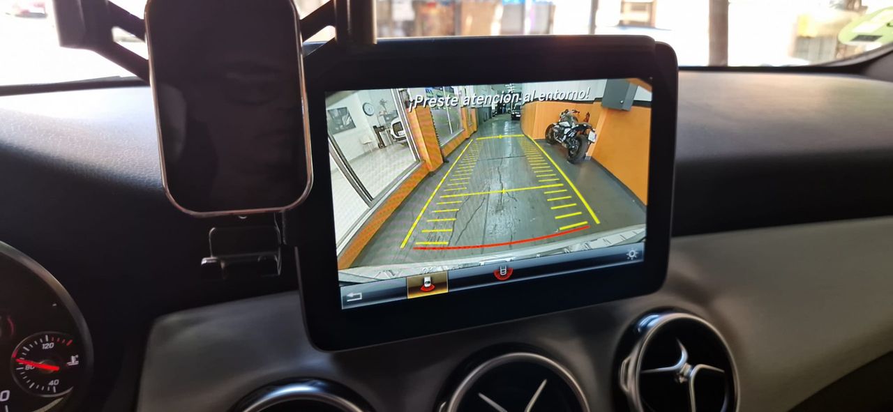Mercedes Clase GLA 220 CDI  4 MATIC - Foto 14