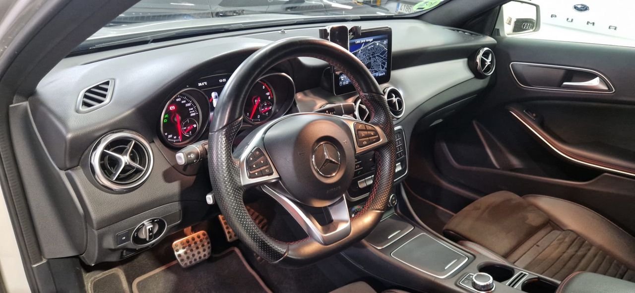 Mercedes Clase GLA 220 CDI  4 MATIC - Foto 10