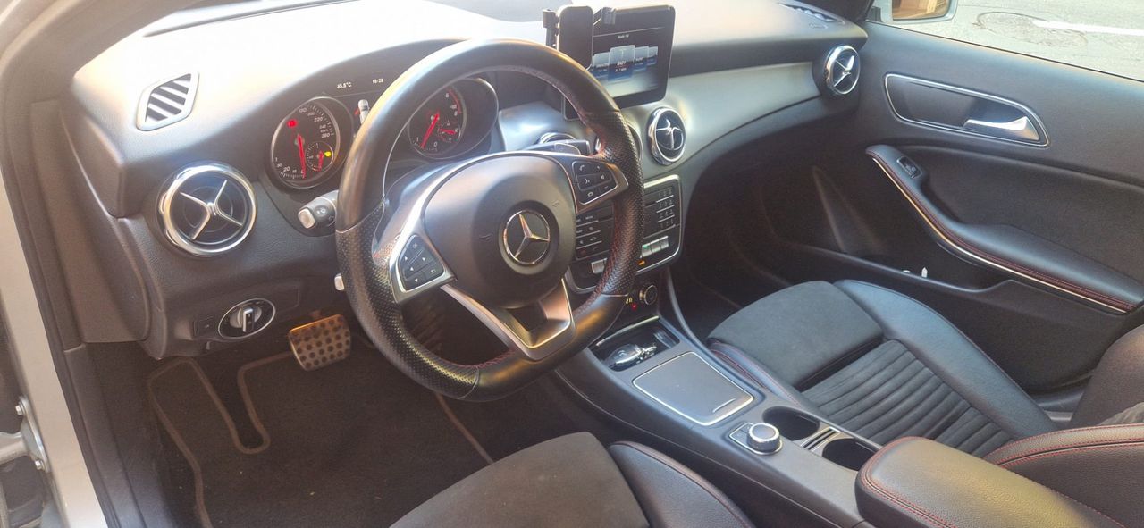 Mercedes Clase GLA 220 CDI  4 MATIC - Foto 10
