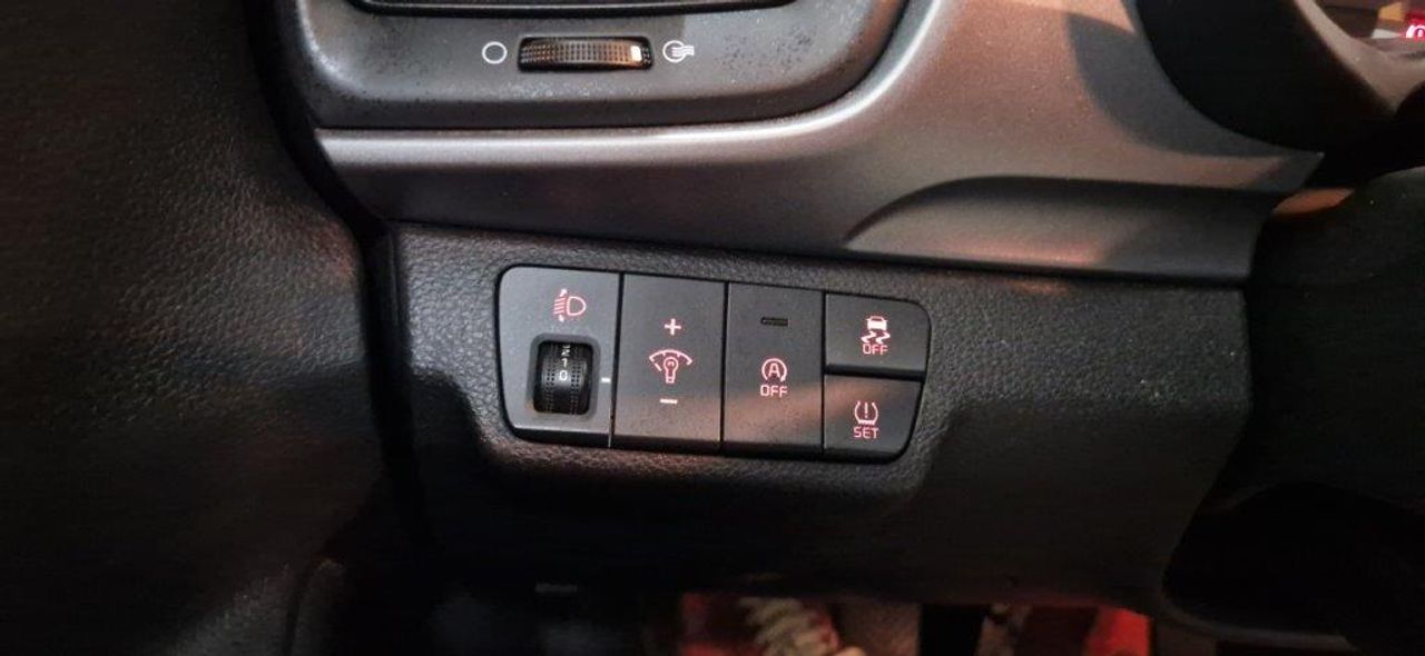 Kia Stonic 1.0 TGDI 100CV CONCEPT PLUS APPLE CARPLAY - Foto 26