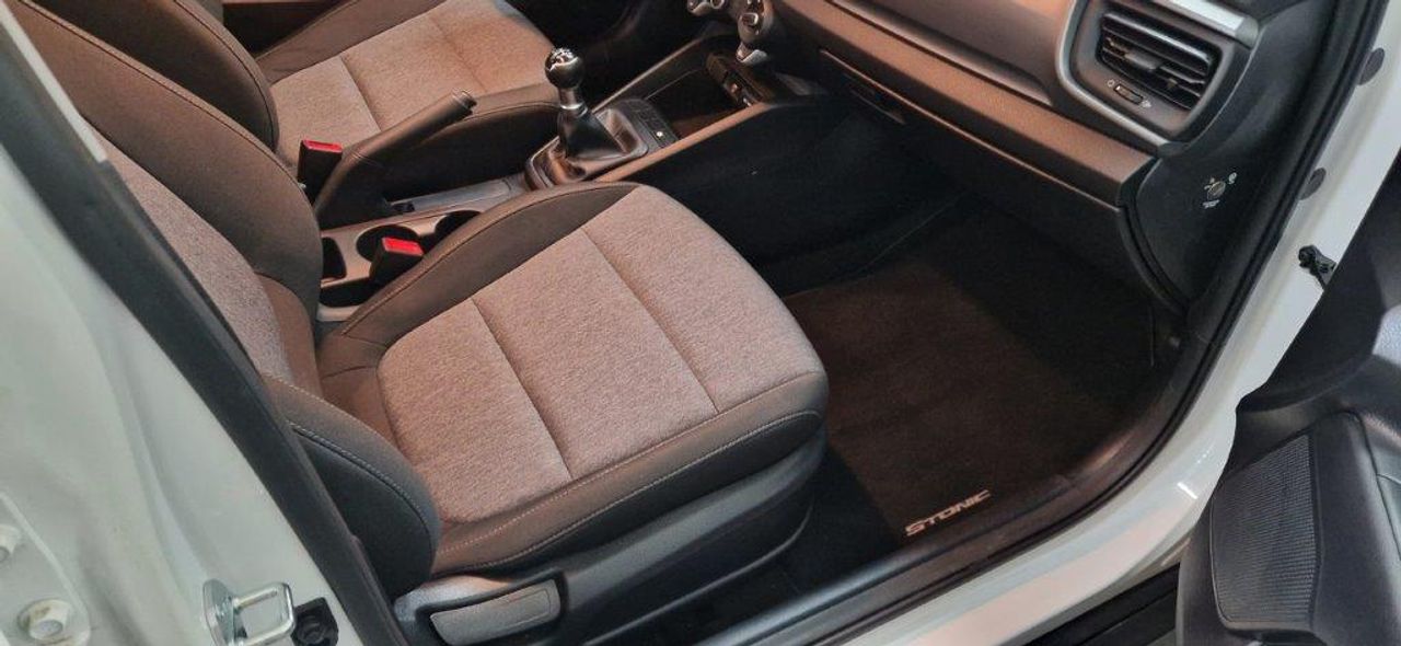 Kia Stonic 1.0 TGDI 100CV CONCEPT PLUS APPLE CARPLAY - Foto 13