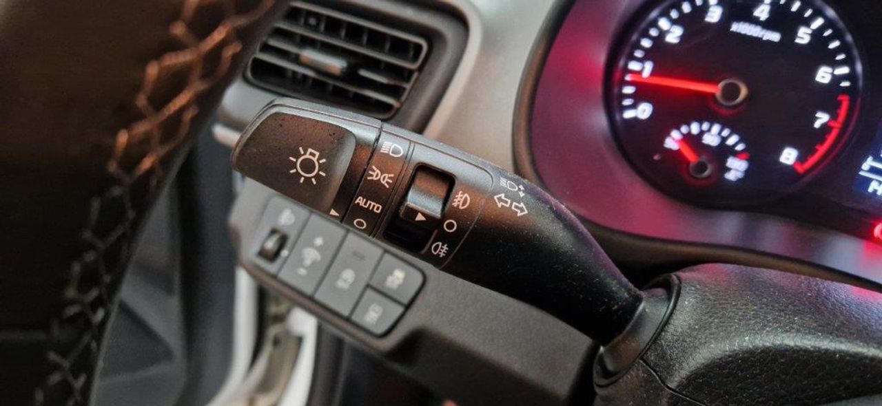 Kia Stonic 1.0 TGDI 100CV CONCEPT PLUS APPLE CARPLAY - Foto 15