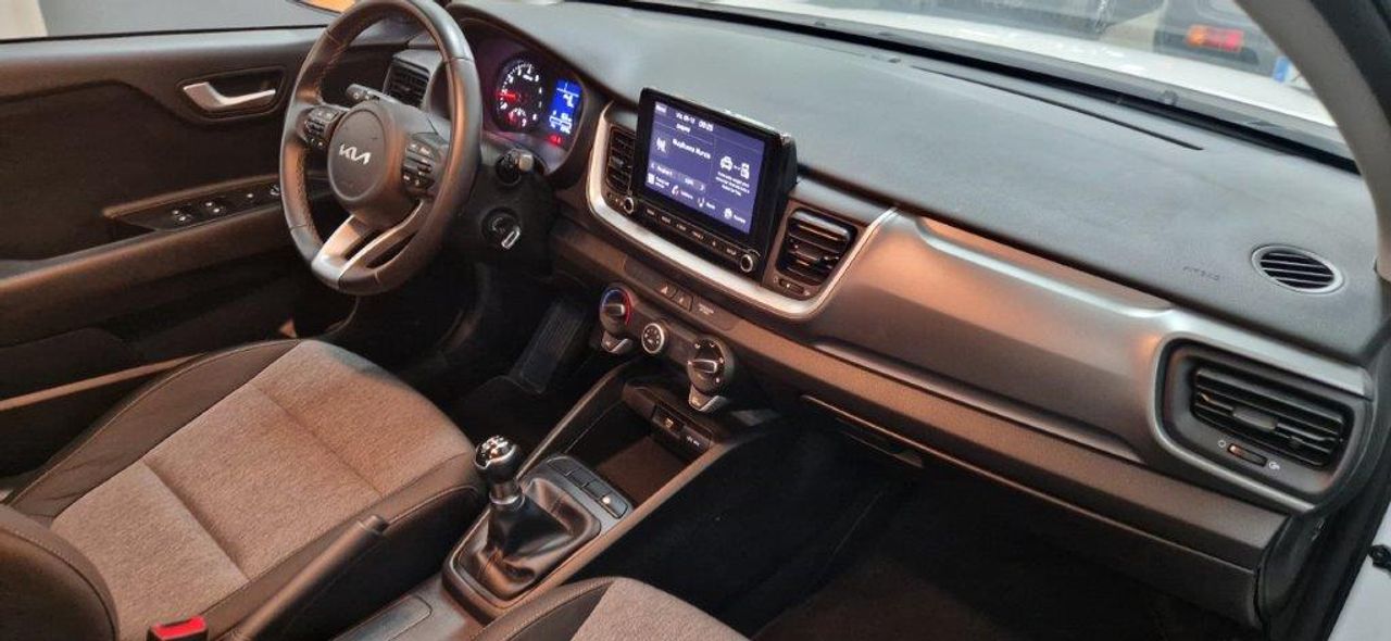 Kia Stonic 1.0 TGDI 100CV CONCEPT PLUS APPLE CARPLAY - Foto 12
