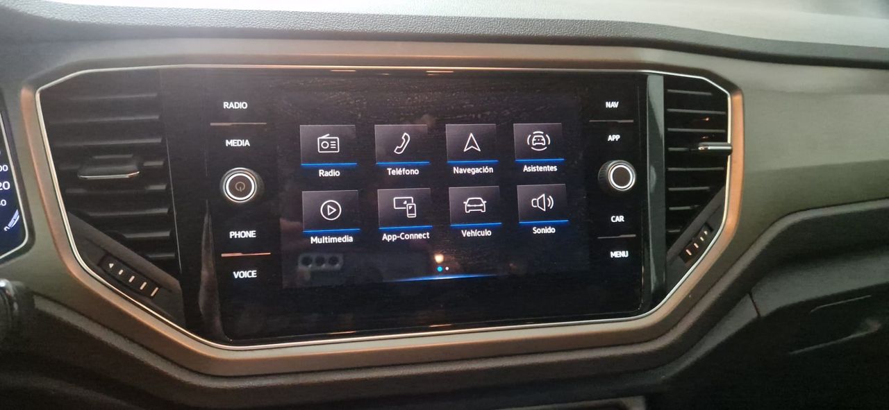 Volkswagen T-Roc 1.5 TFSI 150CV DSG ADVANCED - Foto 20