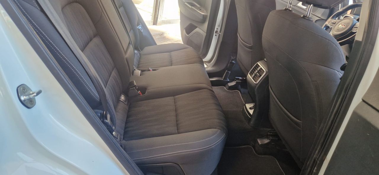 Kia Sportage 1.6 GDi Drive 4x2 97 kW - Foto 14