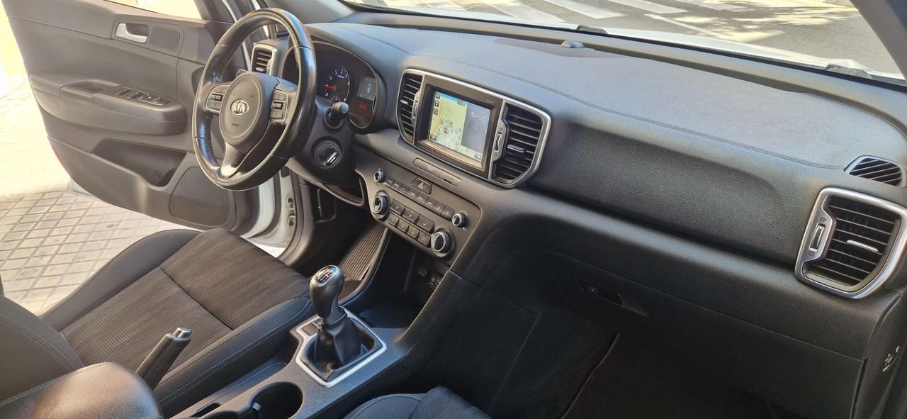 Kia Sportage 1.6 GDi Drive 4x2 97 kW - Foto 13