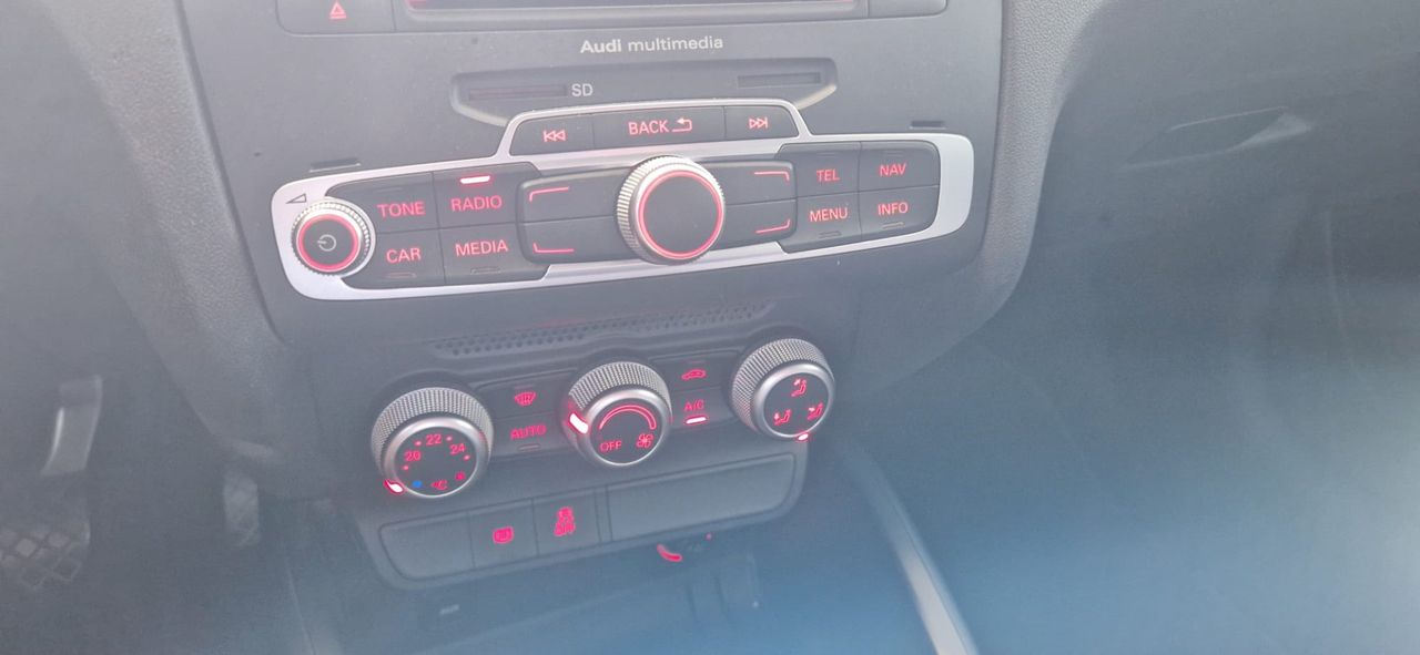 Audi A1 1.0 TFSI 95CV DESIGN - Foto 15