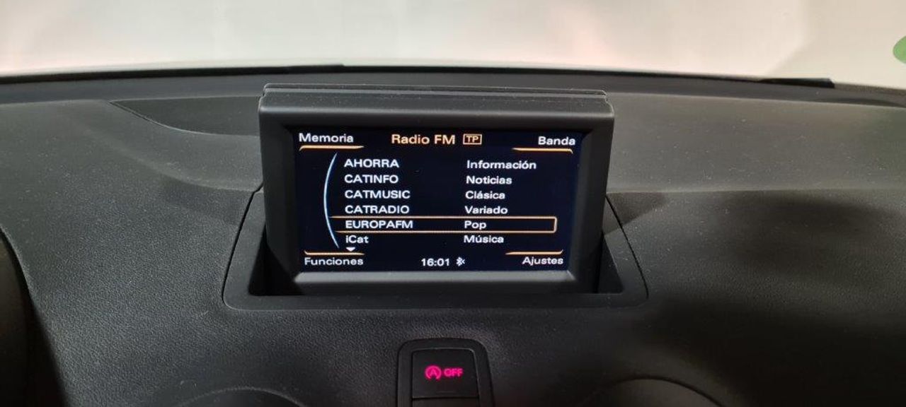 Audi A1 1.0 TFSI 95CV DESIGN - Foto 17