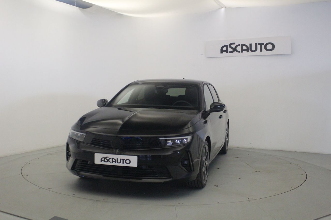 Neumaticos 225 40 r18 segunda mano  de segunda mano - opel astra 2023 /