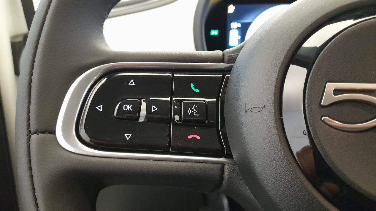 fiat 500 2024 / foto grande (3)