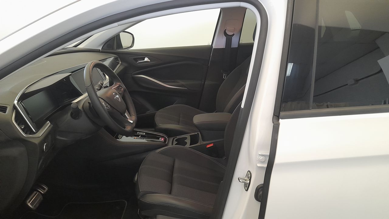 opel grandland 2023 / foto grande (2)