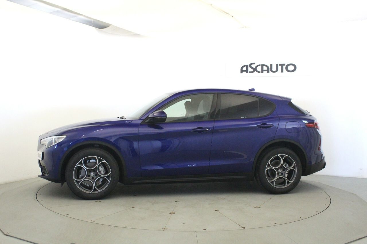 alfa romeo stelvio 2023 / foto grande (2)