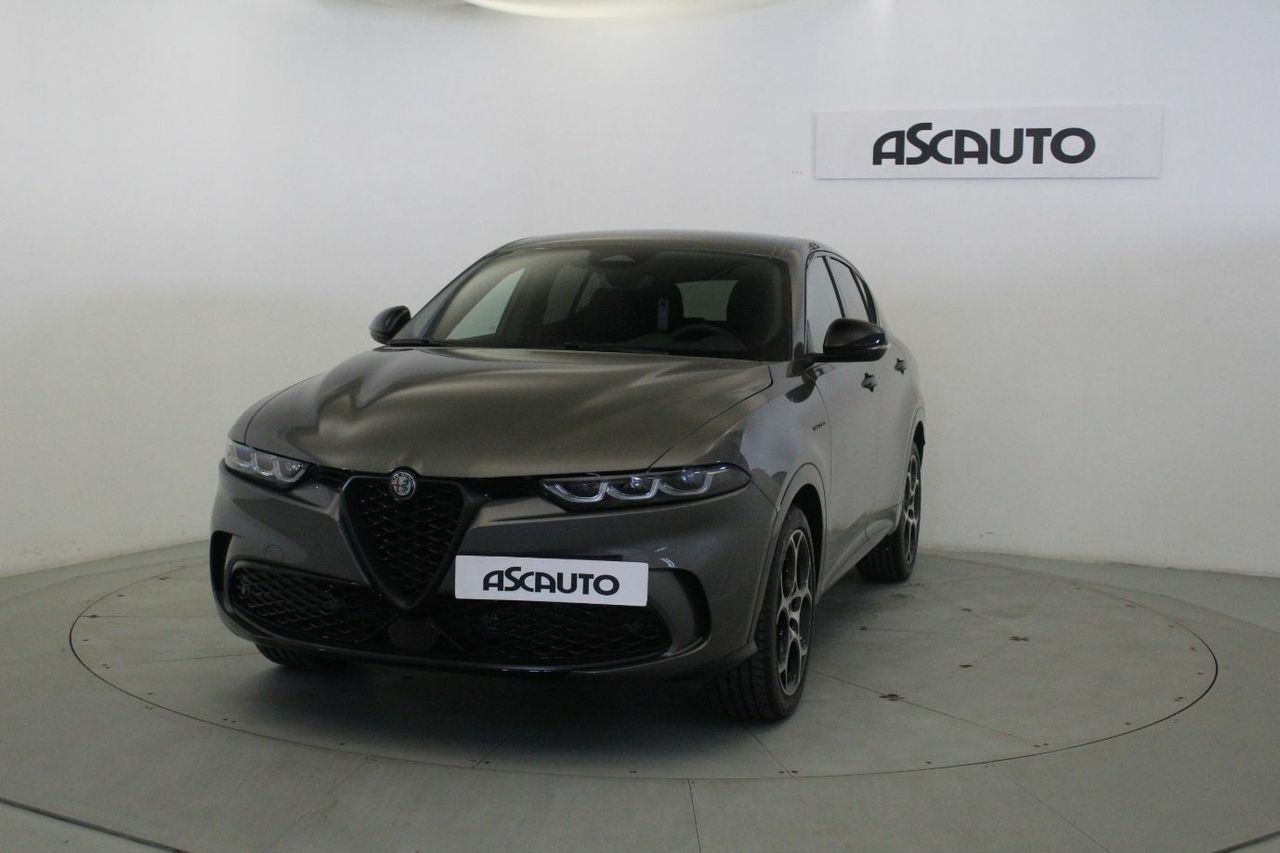 Foto alfa romeo tonale 2023 /