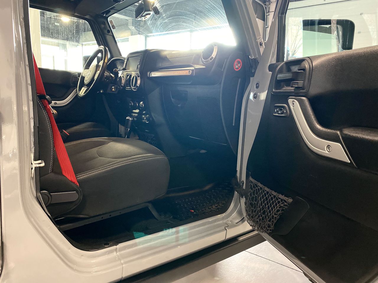 Jeep Wrangler Unlimited RUBICON 2.8 CRD  - Foto 25