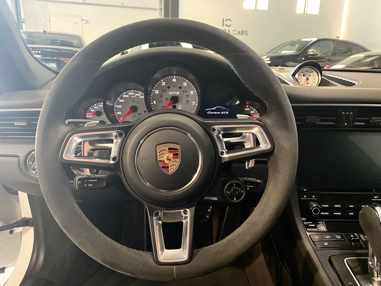 Porsche 911 Carrera GTS  - Foto 6