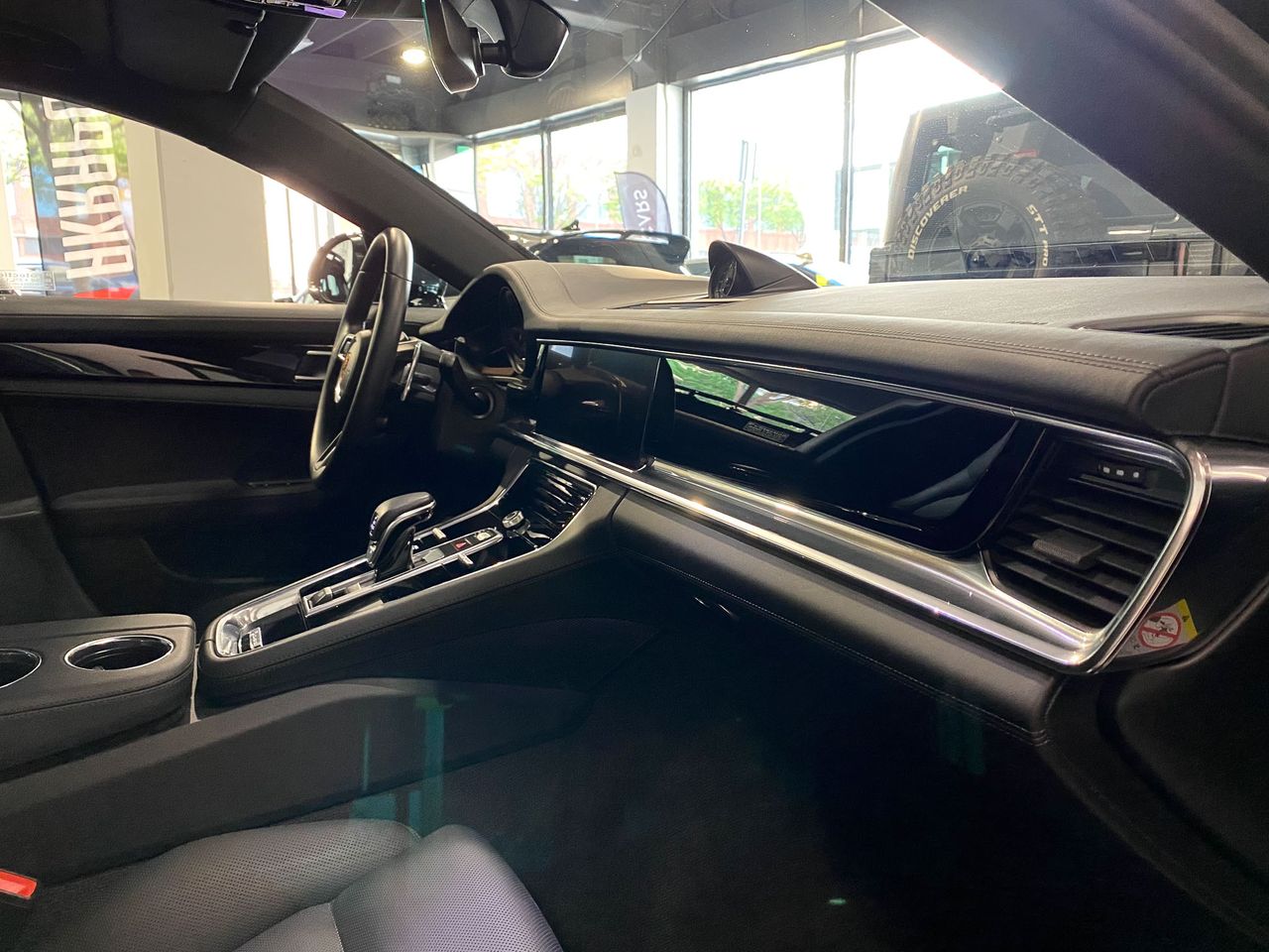 Porsche Panamera 4 e-hybrid  - Foto 12