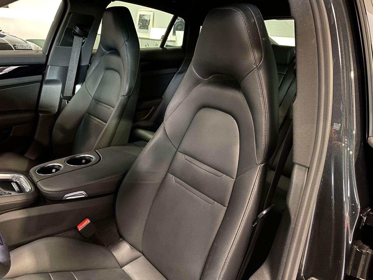 Porsche Panamera 4 e-hybrid  - Foto 6