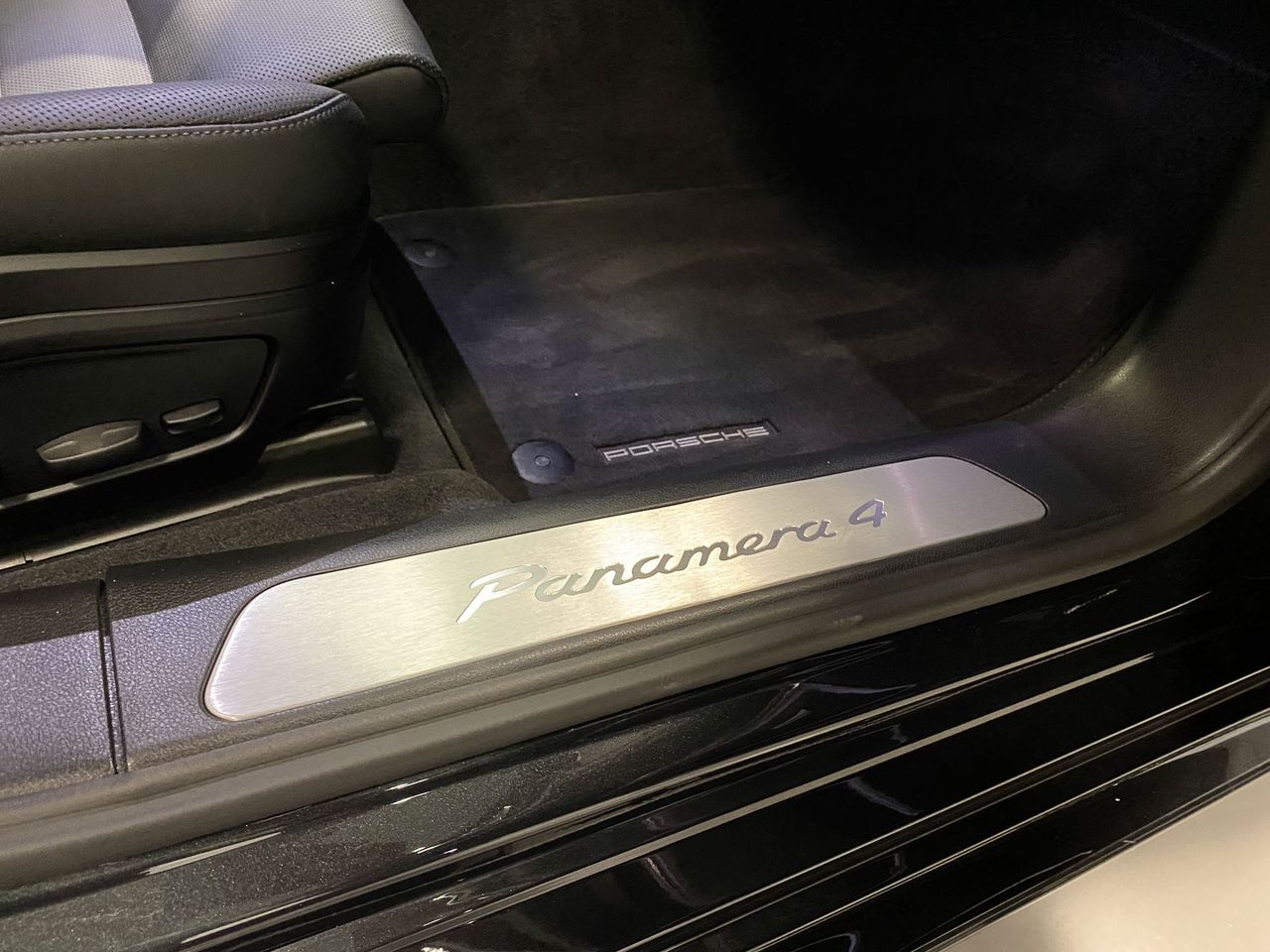 Porsche Panamera 4 e-hybrid  - Foto 28