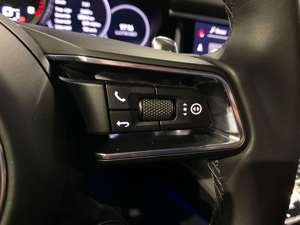 Porsche Panamera 4 e-hybrid  - Foto 11