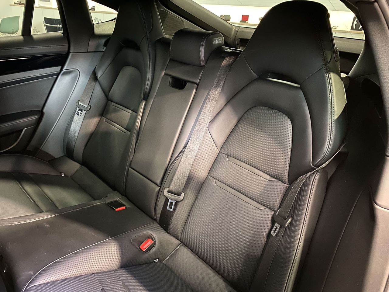 Porsche Panamera 4 e-hybrid  - Foto 25