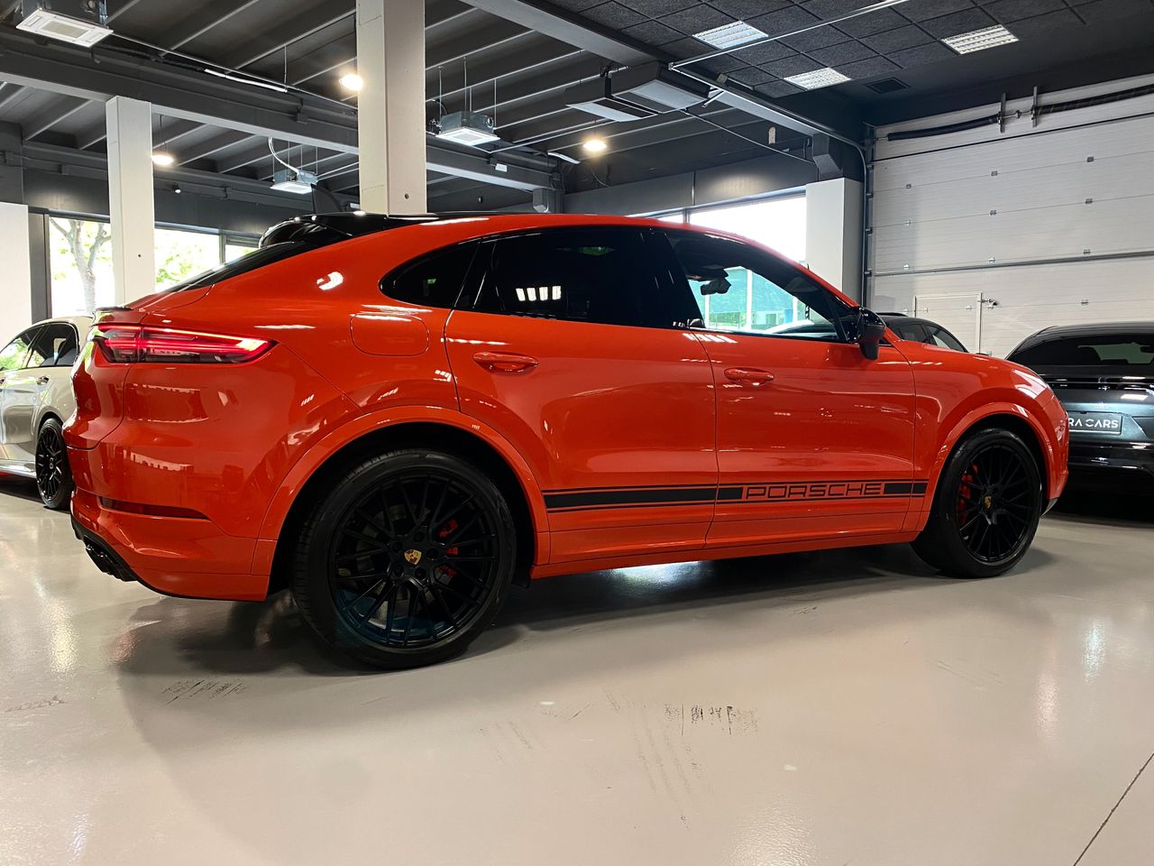 Porsche Cayenne Coupé 340cv  - Foto 4