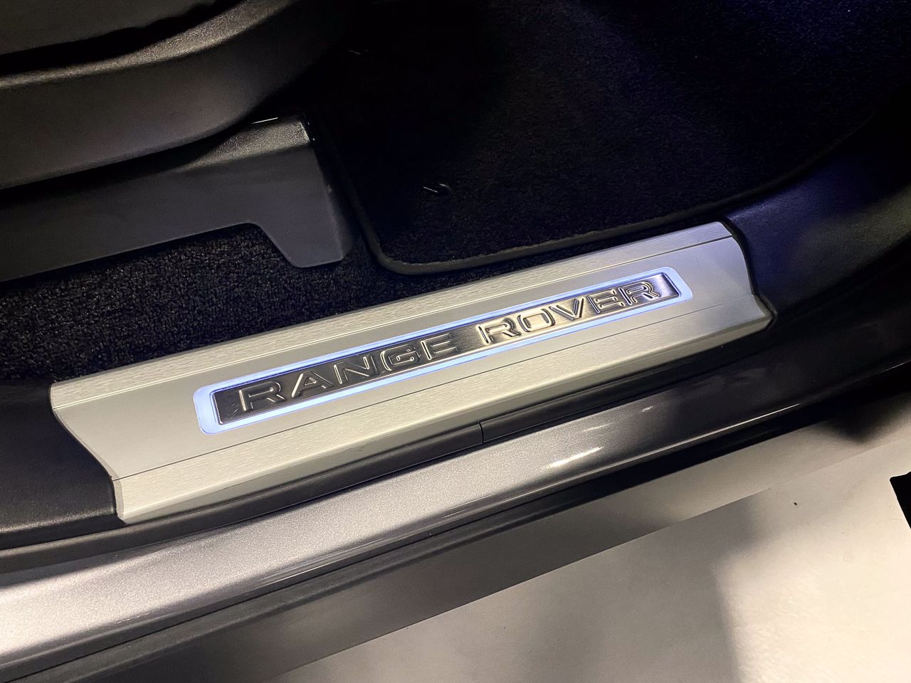 Land-Rover Range Rover VOGUE 3.0 MHEB Etiqueta ECO  - Foto 17