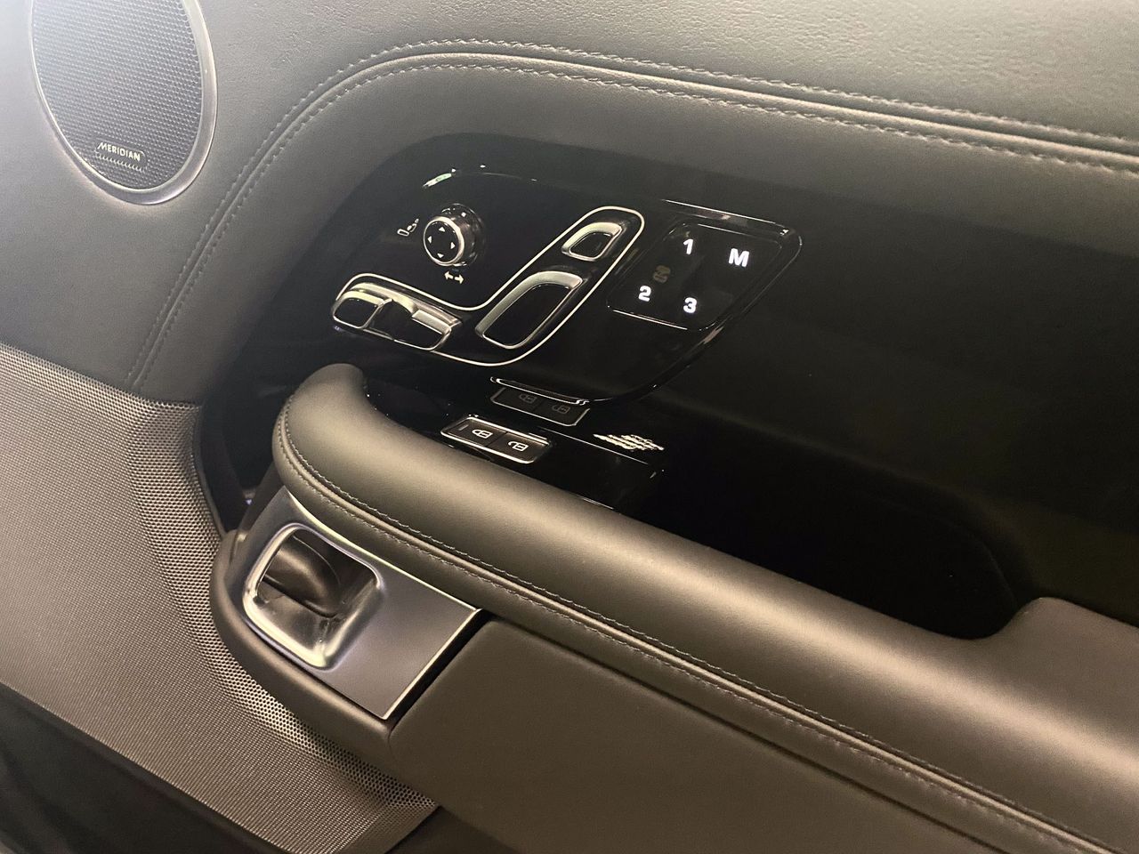 Land-Rover Range Rover VOGUE 3.0 MHEB Etiqueta ECO  - Foto 16