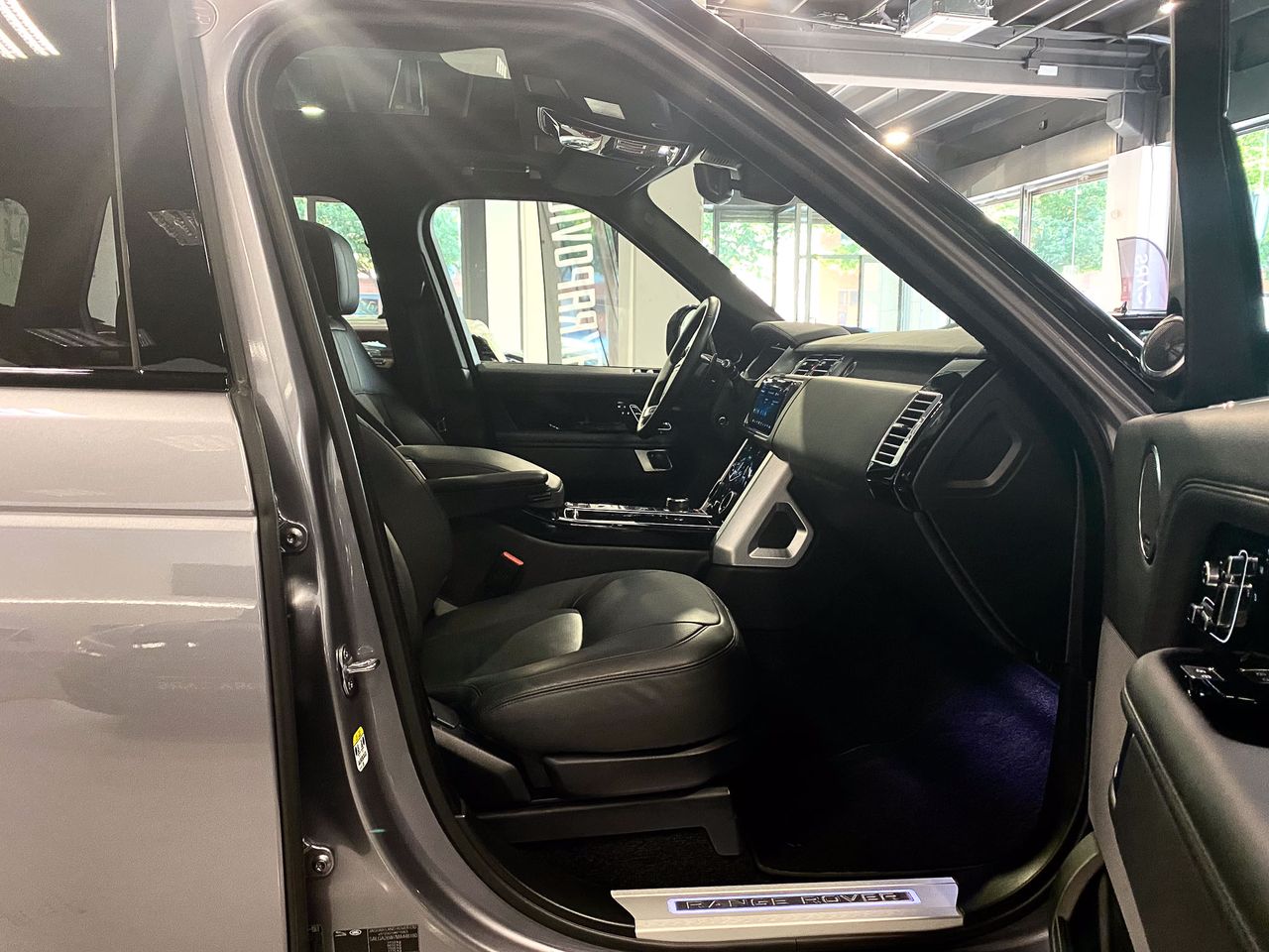 Land-Rover Range Rover VOGUE 3.0 MHEB Etiqueta ECO  - Foto 25