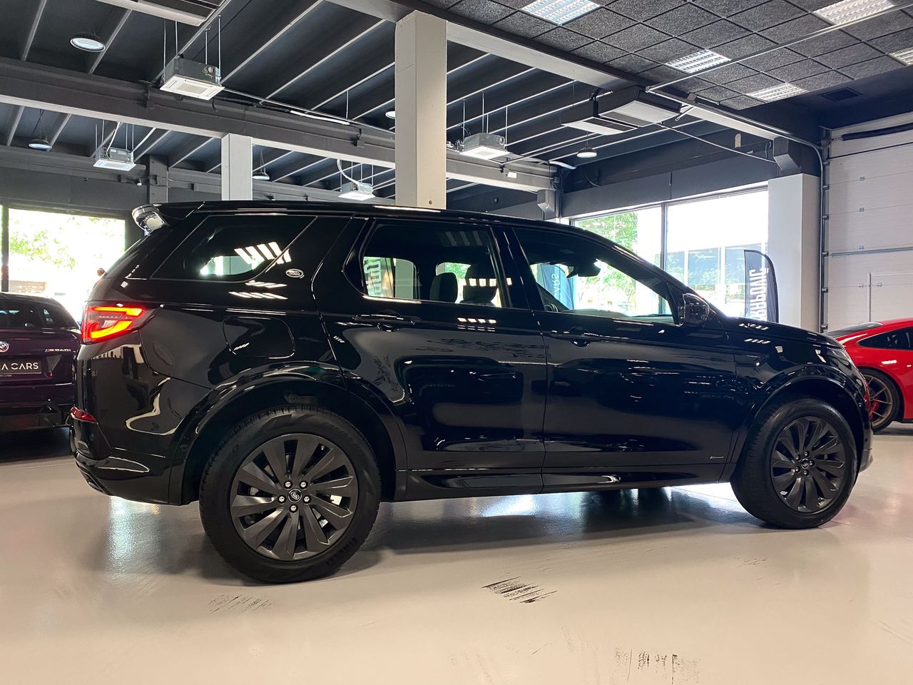 Land-Rover Discovery Sport R Dynamic 7 plazas  - Foto 4