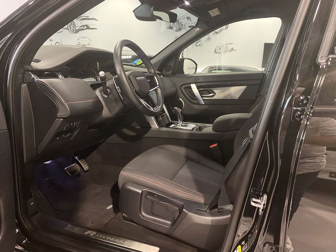 Land-Rover Discovery Sport R Dynamic 7 plazas  - Foto 6