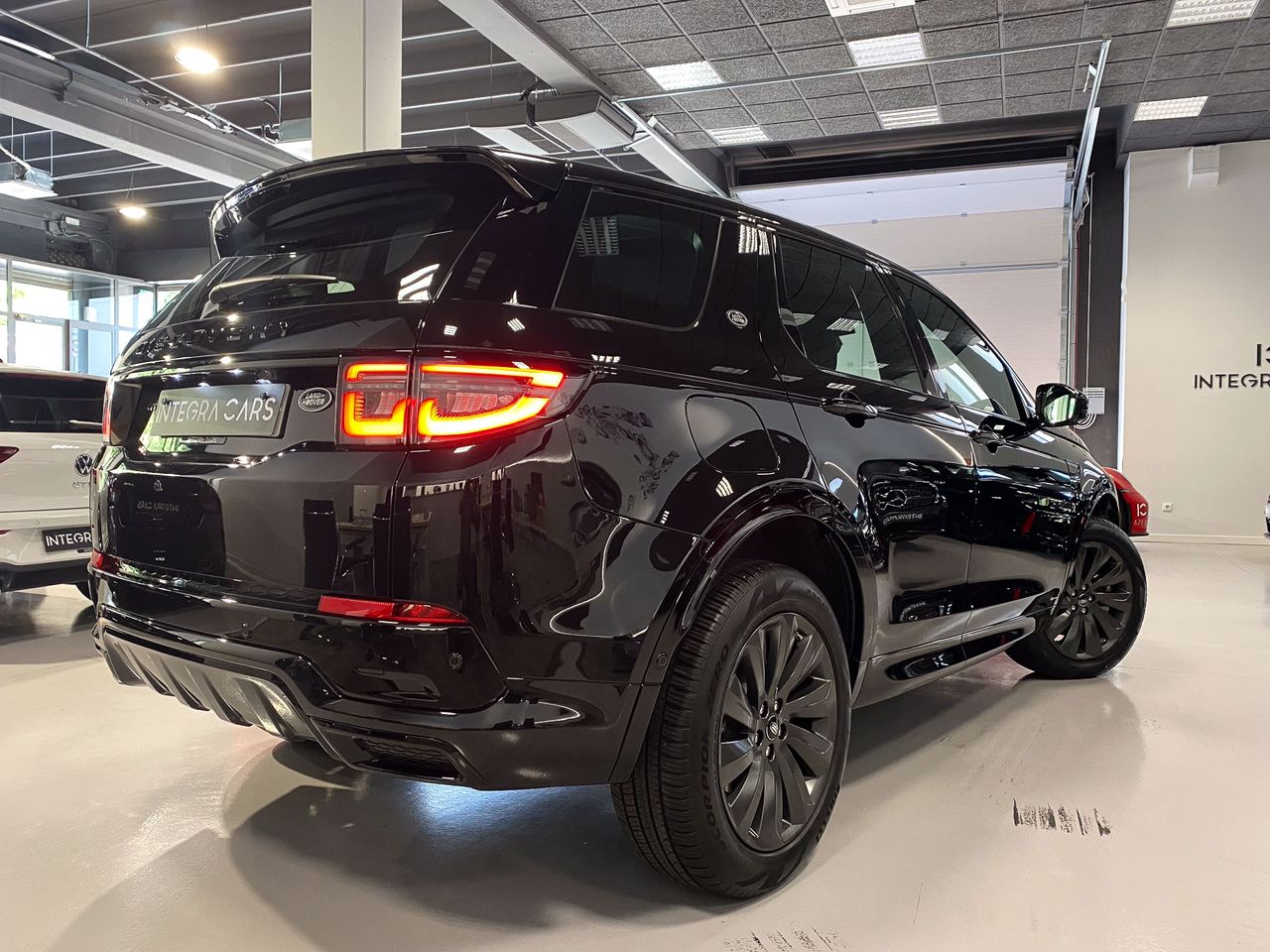 Land-Rover Discovery Sport R Dynamic 7 plazas  - Foto 5