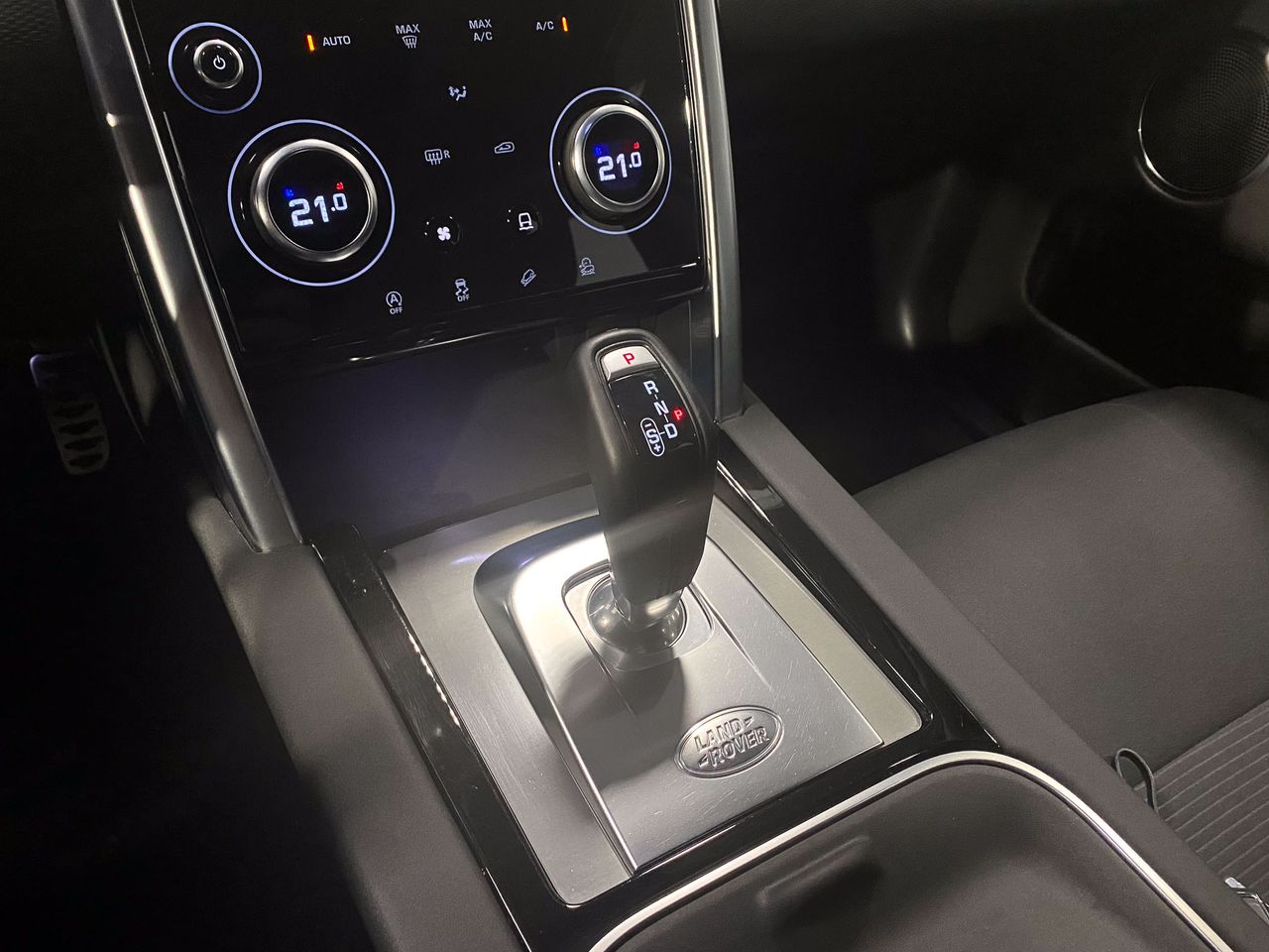 Land-Rover Discovery Sport R Dynamic 7 plazas  - Foto 9