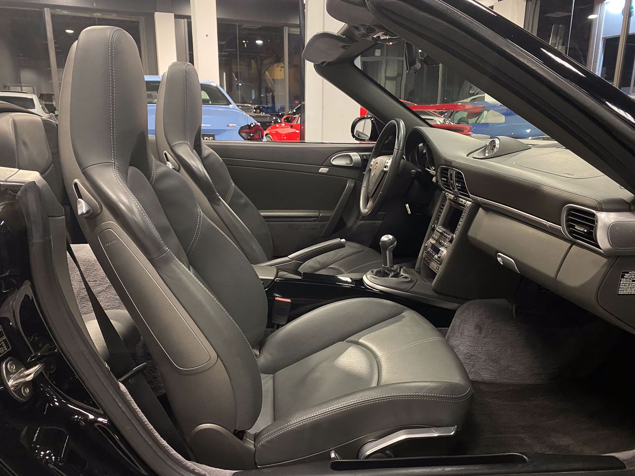 Porsche 911 Carrera S Cabrio 997 355 cv Manual - Foto 21