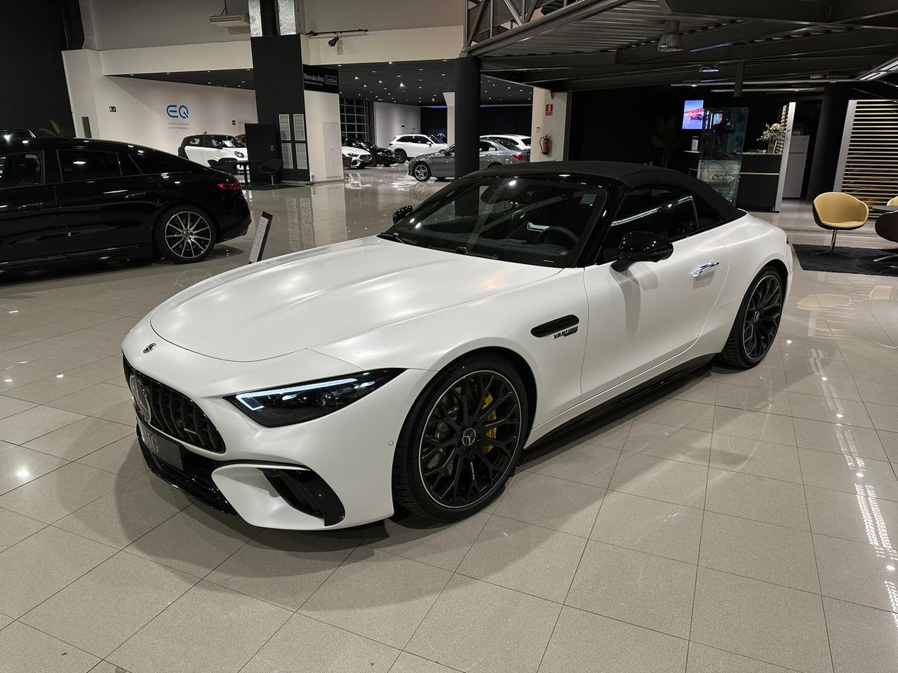mercedes mercedes-amg sl 2023 / foto grande (2)